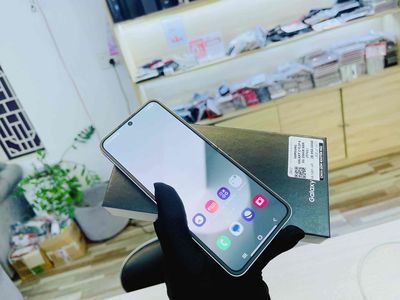 Samsung Z Flip 6 256G Xám quốc tế 2 sim mới 99%