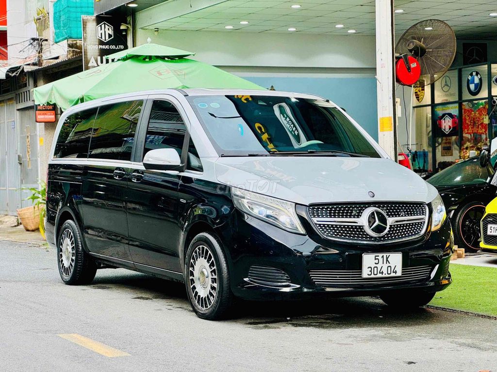 Mercedes Benz V220 Limosine Model 2016