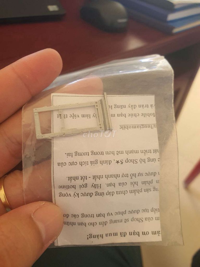 Khay SIM Samsung Note10plus Bạc. Mua bán Phụ kiện (Màn hình, Chuột...) tại Thành phố Phan Thiết Bình Thuận được đăng bởi Trực Nhân Võ hình 1