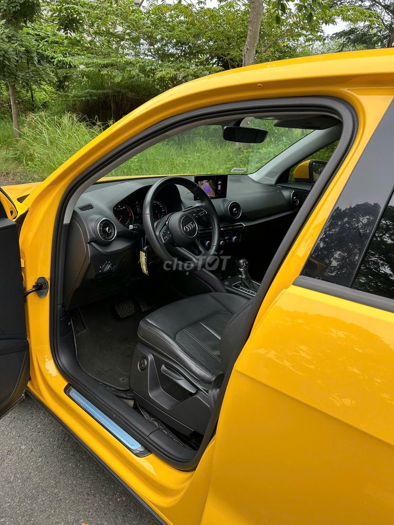Audi Q2 2019 - 40000 km. Mua bán Ô tô tại Quận 7 Tp Hồ Chí Minh được đăng bởi Tô Thị Hoàng Ngọc Hân hình 8