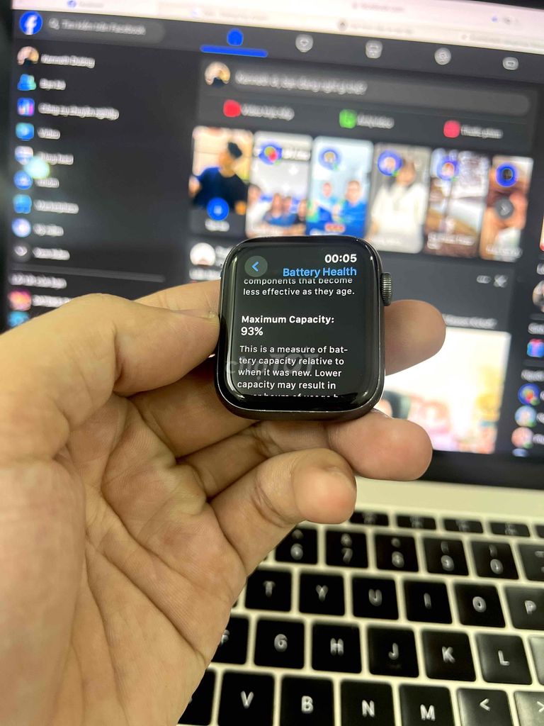 Apple Watch Series 4 LTE 44mm đen 99%