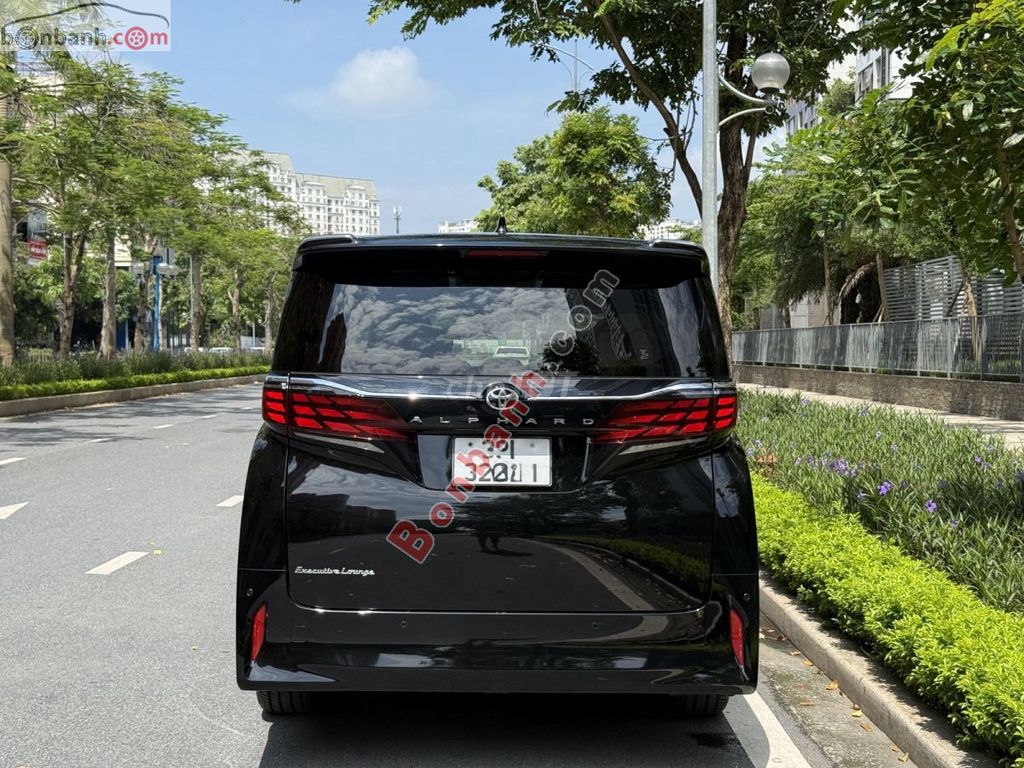 Toyota Alphard Excutive Lounge cũ lướt 2023. Mua bán Ô tô tại Quận Cầu Giấy Hà Nội được đăng bởi Huong Tran  hình 2