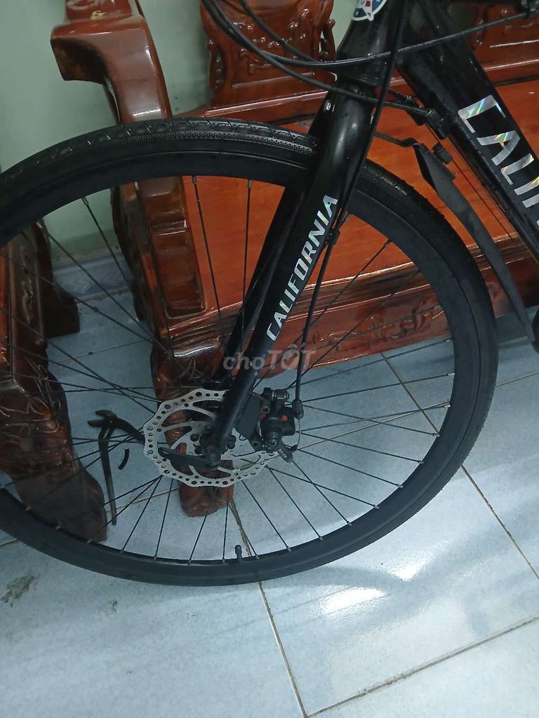 Xe touring CALIFORNIA KHUNG NHÔM
Mới 95%. Mua bán Xe đạp tại Thành phố Vũng Tàu Bà Rịa - Vũng Tàu được đăng bởi Văn Hiệp hình 3