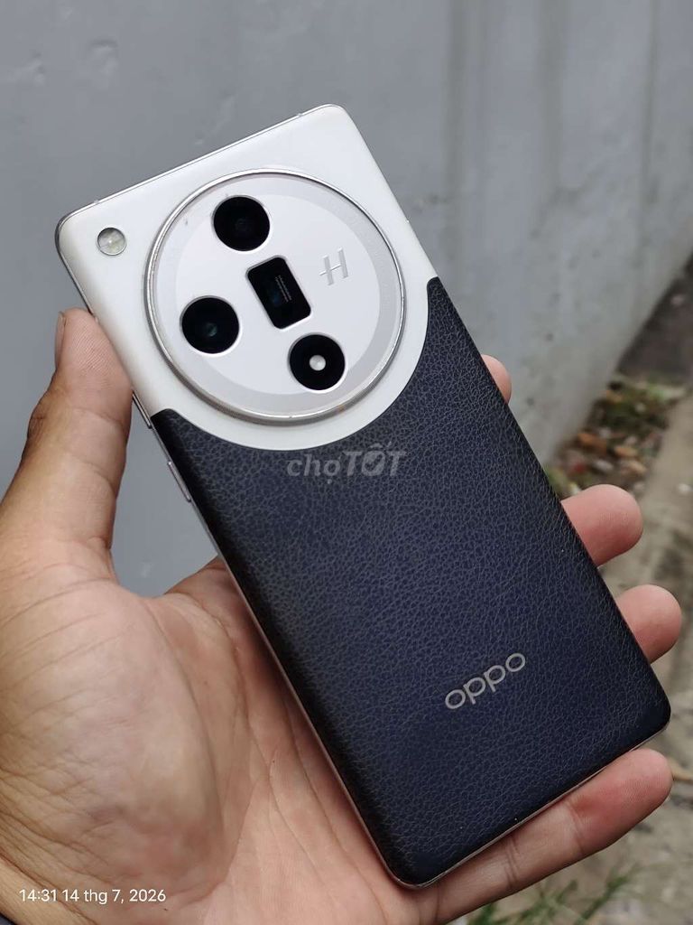 Oppo Find X7 12GB/256GB Đen 97%. Mua bán Điện thoại tại Quận Ninh Kiều Cần Thơ được đăng bởi Nguyễn Xuân Huy  hình 1
