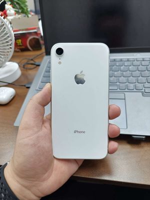 Apple iPhone XR 64GB Trắng