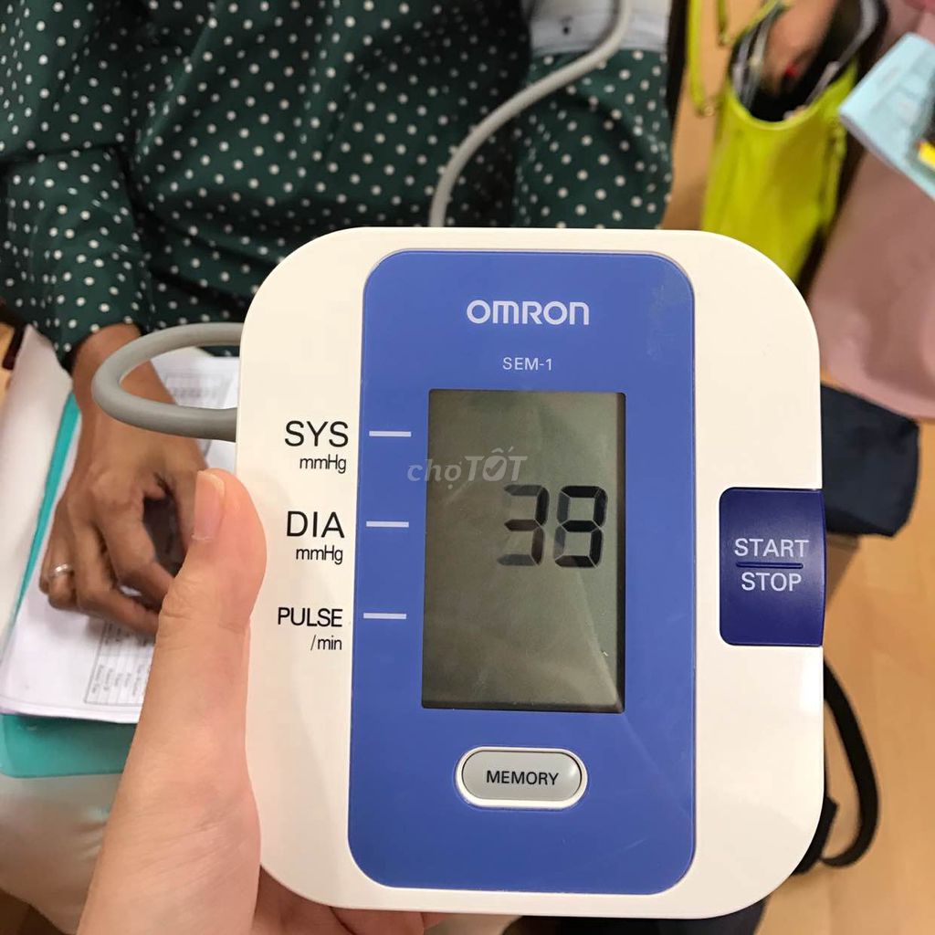 Máy đo huyết áp bắp tay Omron SEM1 - Nhật JP