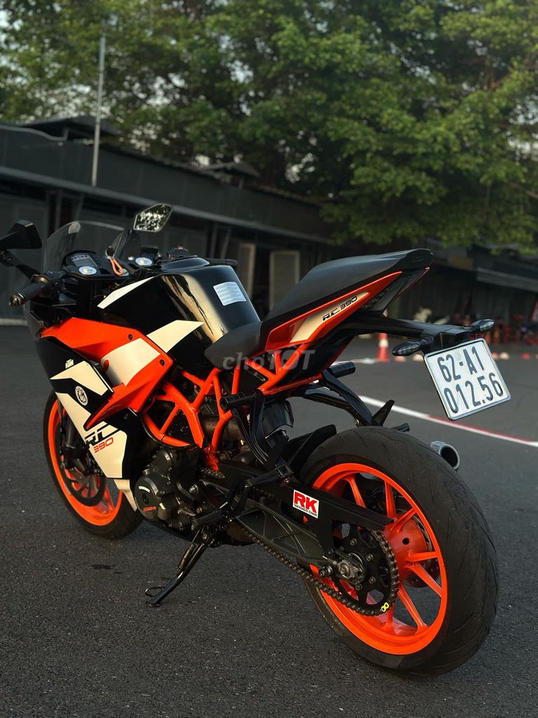 KTM RC390 2021 Cam Đen Trắng 35000 km. Mua bán Xe máy tại Quận Gò Vấp Tp Hồ Chí Minh được đăng bởi cuong ho hình 1