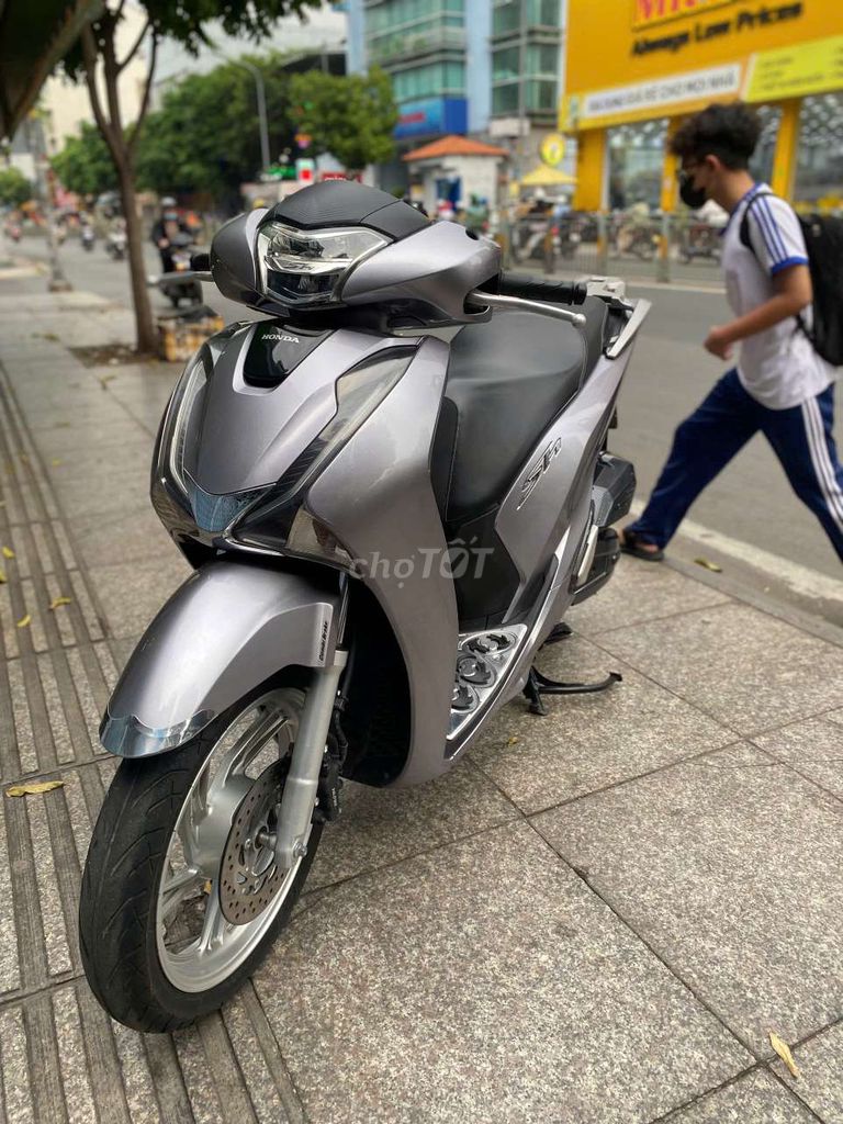 Honda SH 125 2018 mới 90% bstp chính chủ