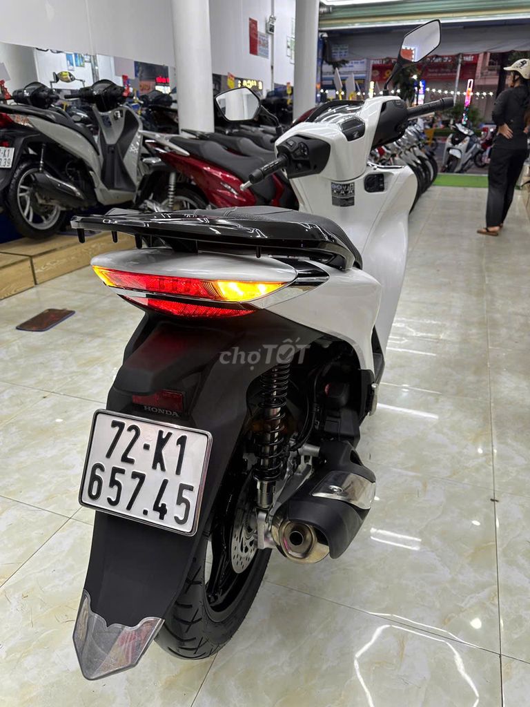 🌈MỚI VỀ SH 150  Abs Màu trắng cực hót. Mua bán Xe máy tại Thành phố Vũng Tàu Bà Rịa - Vũng Tàu được đăng bởi XE MÁY BẢO THANH  TPVŨNG TÀU hình 15