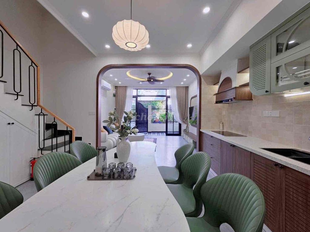 4-storey house with 4 en-suite bedrooms near Hàn market — photo 8