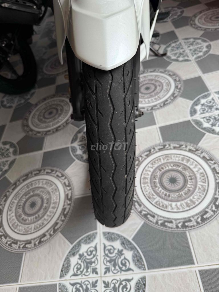 Bán xe exciter zin 2010. Mua bán Xe máy tại Thành phố Phú Quốc Kiên Giang được đăng bởi Thiện Nhân hình 10