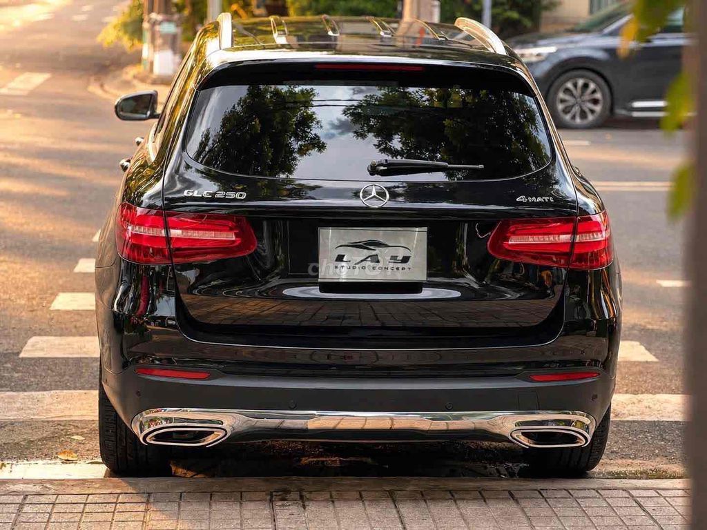Mercedes GLC250 4matic | полная история у дилера 100%