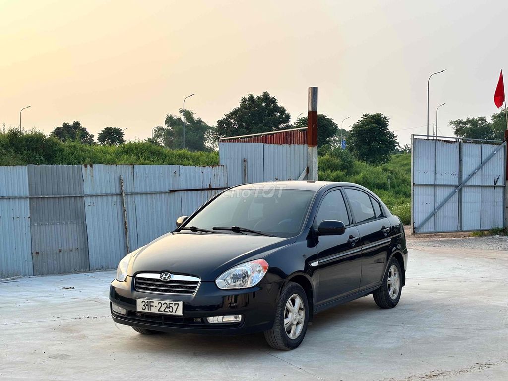 Hyundai Accent 2010 - 130000 km. Mua bán Ô tô tại Huyện Đông Anh Hà Nội được đăng bởi Dũng Xe Tải Đông Anh hình 3