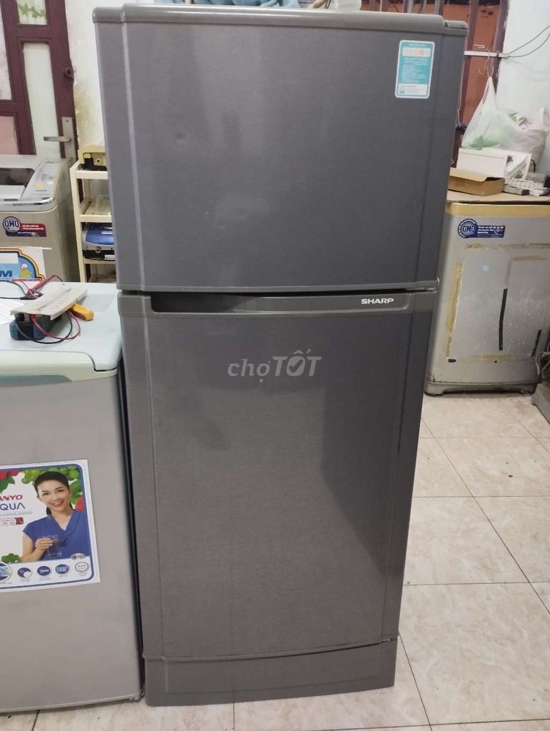 Sharp 165L còn mới tk điện có bh