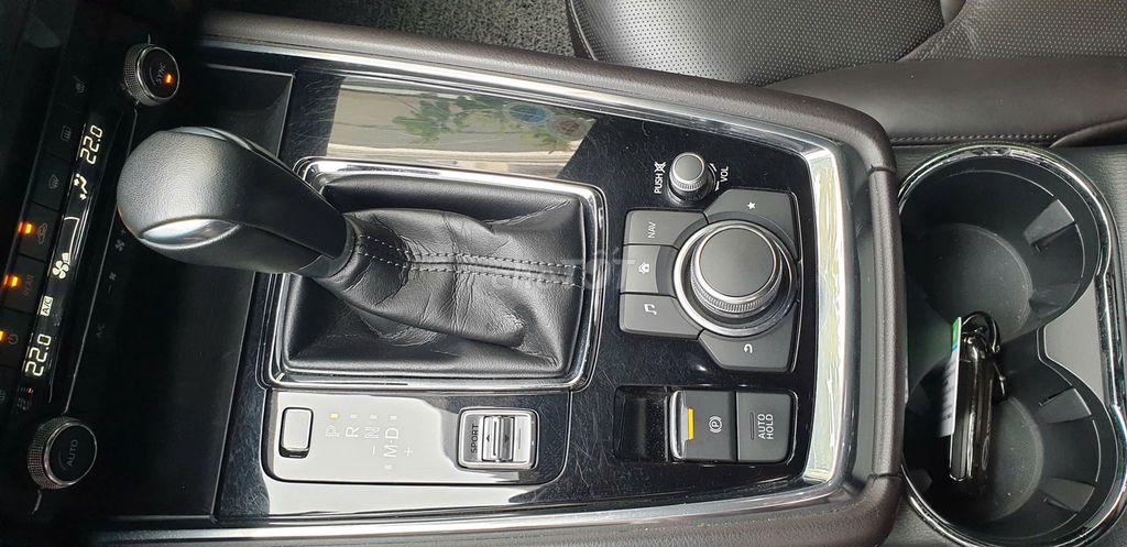 Mazda CX 8 2020  Premium, 1 cầu  - 36000 km. Mua bán Ô tô tại Quận 12 Tp Hồ Chí Minh được đăng bởi Loan Nguyễn hình 9