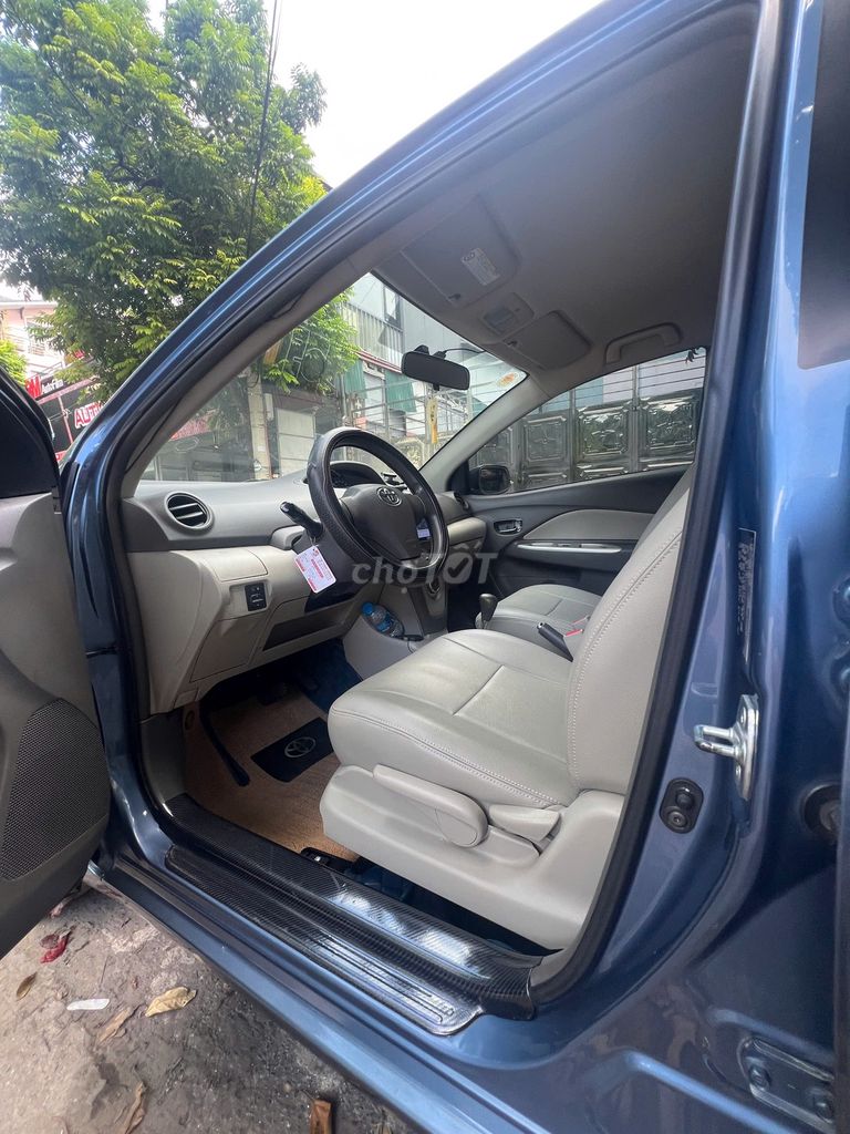 Toyota Yaris 2010 Xanh