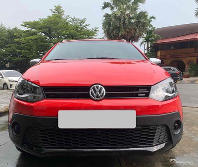 Volkswagen Polo Cross bản đặc biệt - 61000 km. Mua bán Ô tô tại Thành phố Thủ Đức Tp Hồ Chí Minh được đăng bởi Sinh