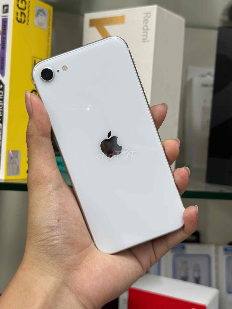 iPhone SE 2020 Qtế 64GB Trắng đẹp keng - Pin 82%. Mua bán Điện thoại tại Quận Ninh Kiều Cần Thơ được đăng bởi NP Store hình 1