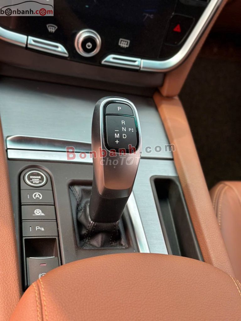 Xe VinFast Lux SA 2.0 Plus 2.0 AT 2020. Mua bán Ô tô tại Quận Nam Từ Liêm Hà Nội được đăng bởi Lý Đức Thắng hình 3