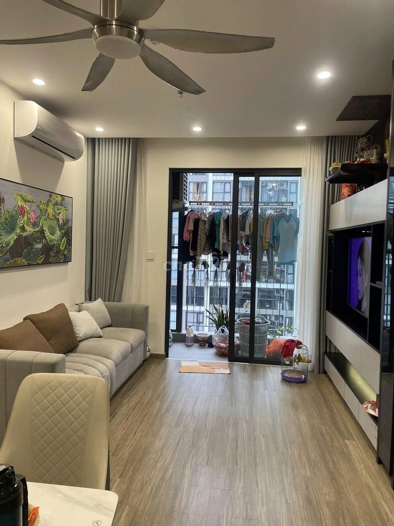 CẦN TIỀN BÁN GẤP – 2N2 55m tòa GS1 VINHOMES SMART CITY