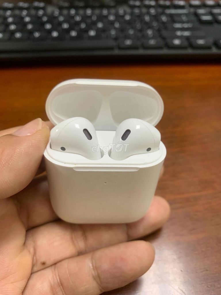 Tai nghe không dây Apple Airpods 2. Mua bán Tivi, Âm thanh tại Quận Hà Đông Hà Nội được đăng bởi Phạm Bình hình 1