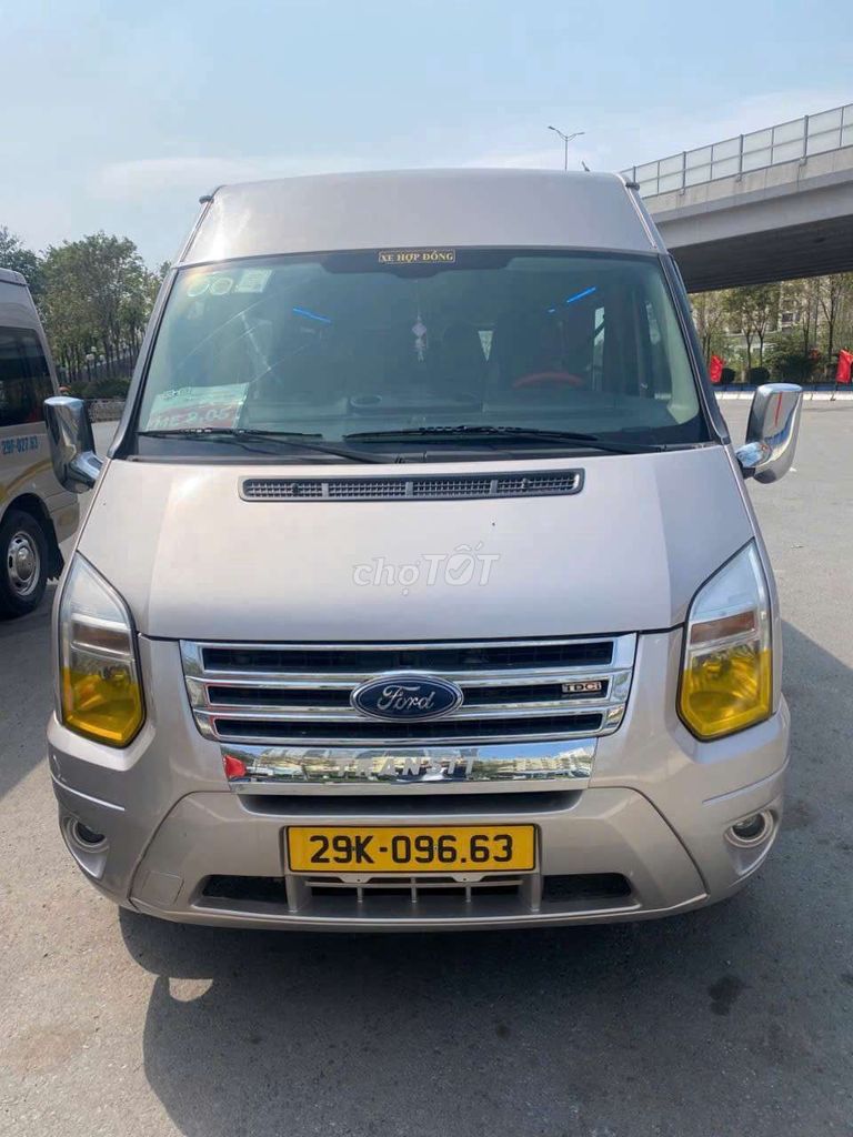 Bán gấp ford Transit 2018