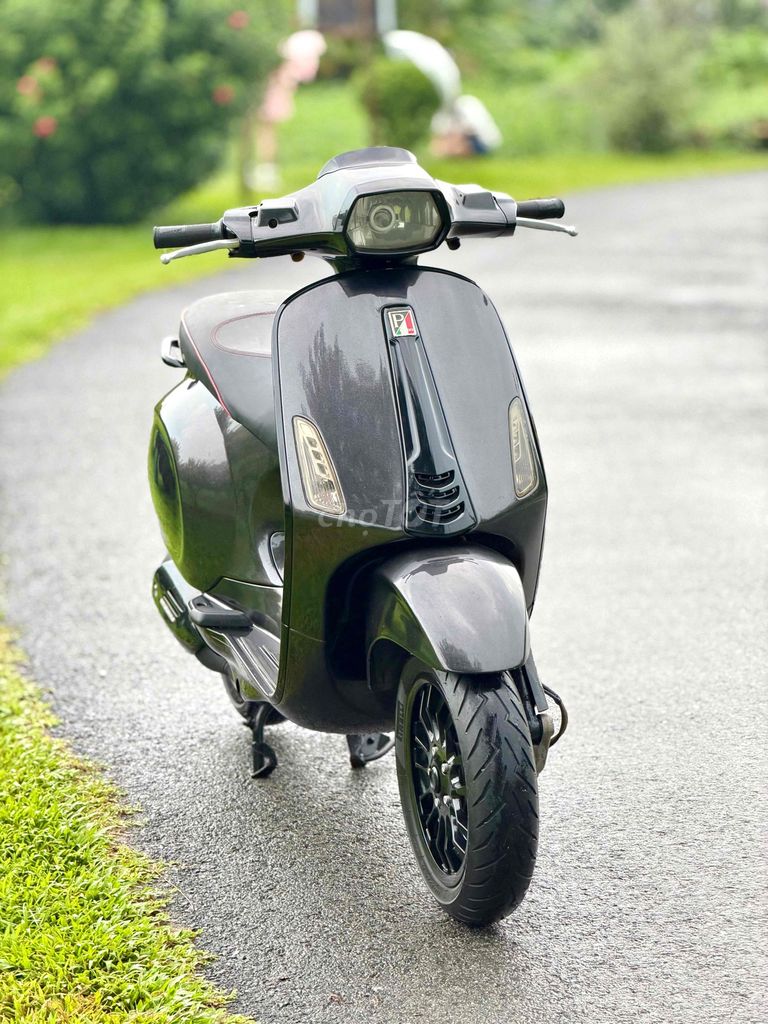Скутер Piaggio Sprint 125cc 2015 серый Ламбо в идеале