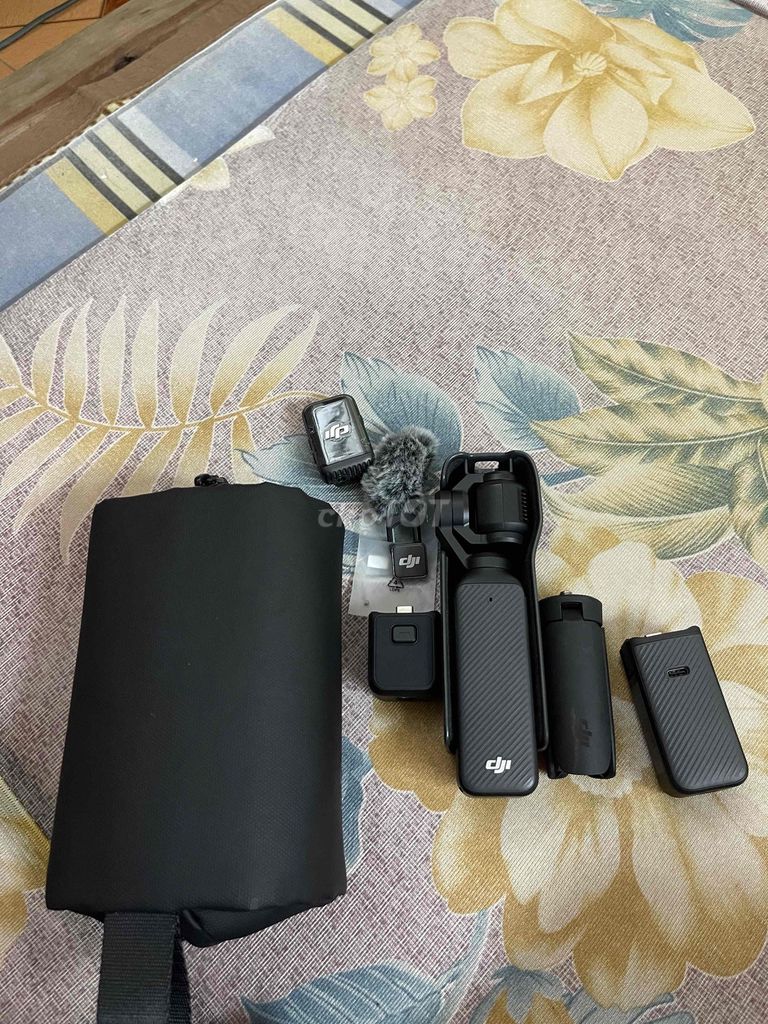 Máy quay phim DJI Osmo Pocket 3 Đen. Mua bán Máy ảnh, Máy quay tại Quận Thanh Xuân Hà Nội được đăng bởi Điện Tử Thái Bình  hình 1
