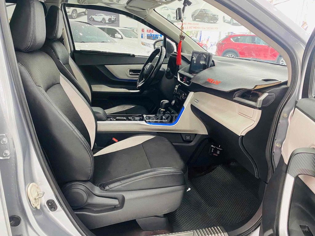 Toyota Veloz 1.5CVT  sx2023 một chủ  mua từ mới. Mua bán Ô tô tại Thành phố Thủ Dầu Một Bình Dương được đăng bởi TRUNG DƯƠNG AUTO  hình 8