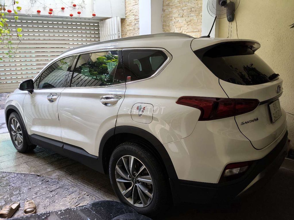 Gia đình cần bán xe Hyundai Santa Fe dầu SX 2019. Mua bán Ô tô tại Quận Gò Vấp Tp Hồ Chí Minh được đăng bởi Mạnh Hùng hình 12