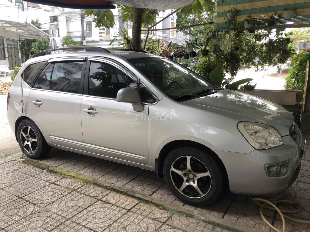 Kia Carens 1.6 MT - 2009 - 7 Chỗ. Mua bán Ô tô tại Quận Ninh Kiều Cần Thơ được đăng bởi Nguyen Long hình 1