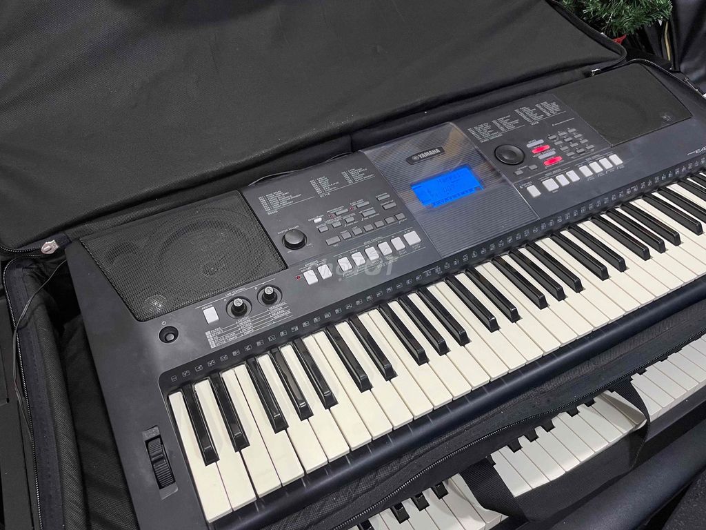 Đàn organ yamaha psr E423