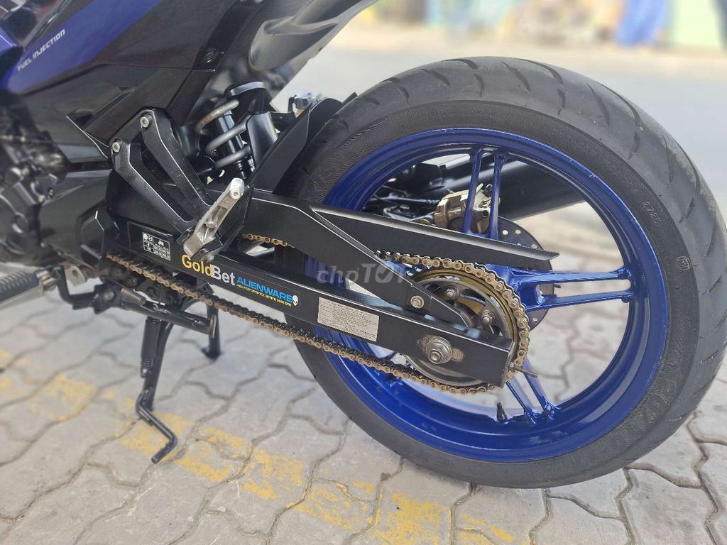 Yamaha Exciter 150 2018 сине-черный механическая коробка