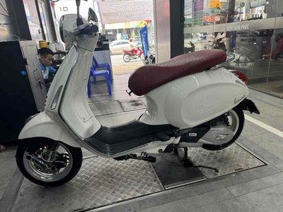 Bán Xe Vespa Primavera. Mua bán Xe máy tại Quận Ninh Kiều Cần Thơ được đăng bởi Nguyễn Hoàng