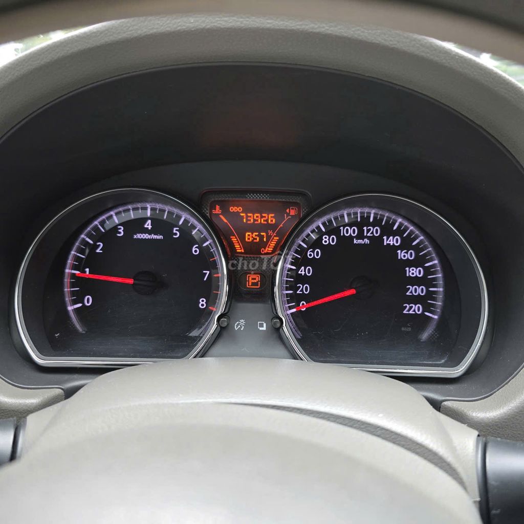 Nissan Sunny 2014  - 70000 km. Mua bán Ô tô tại Quận Ngũ Hành Sơn Đà Nẵng được đăng bởi Anh Hùng hình 6