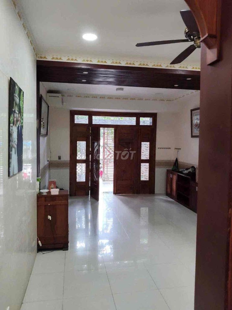 Аренда · 4 комн. · 100 м² · Quận Bình Thạnh, ул. Đường Đặng Thùy Trâm