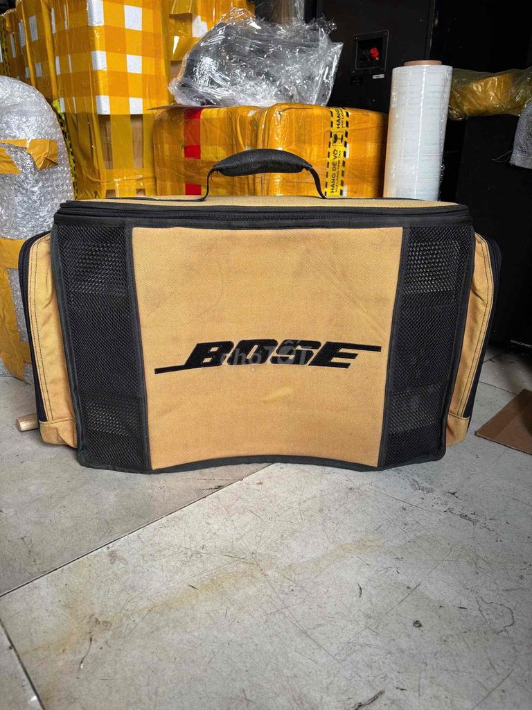 Loa Bose AW-01.còn nguyên vali.đẹp keng. Mua bán Tivi, Âm thanh tại Quận Phú Nhuận Tp Hồ Chí Minh được đăng bởi  Bông Lê chuyên sỉ và lẻ âm thanh Nhật Mỹ hình 1