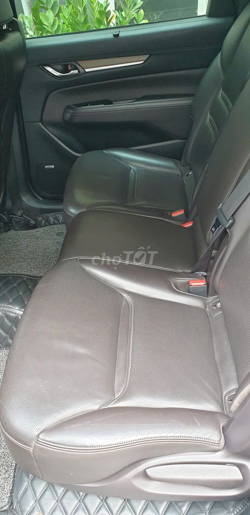 Mazda CX 8 2020  Premium, 1 cầu  - 36000 km. Mua bán Ô tô tại Quận 12 Tp Hồ Chí Minh được đăng bởi Loan Nguyễn hình 4