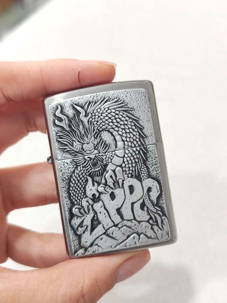 Zippo rồng 2023 like new