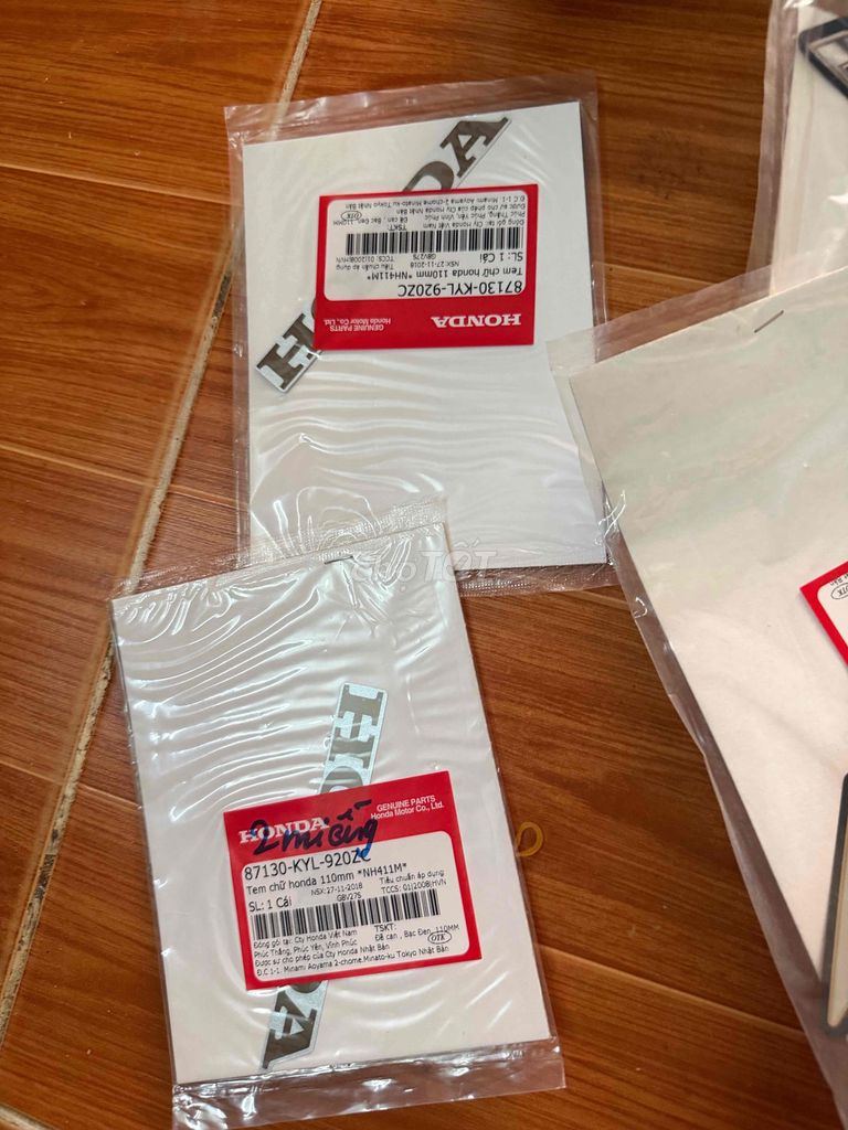 Tem Future neo GT 2009 đen bạc,vỏ Wave 125i 2011. Mua bán Phụ tùng xe tại Huyện Châu Phú An Giang được đăng bởi Made in Thailand  hình 4