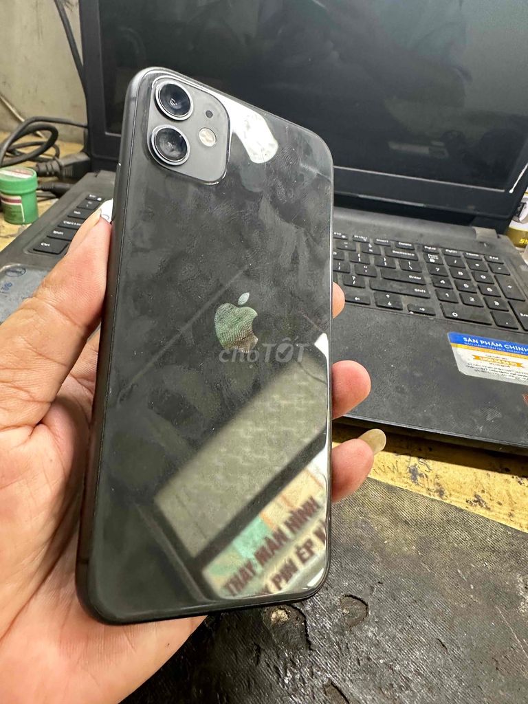 Apple iPhone 11 64GB Đen Mỹ Đã sử dụng. Mua bán Điện thoại tại Thành phố Thủ Đức Tp Hồ Chí Minh được đăng bởi Thì hồng  hình 1