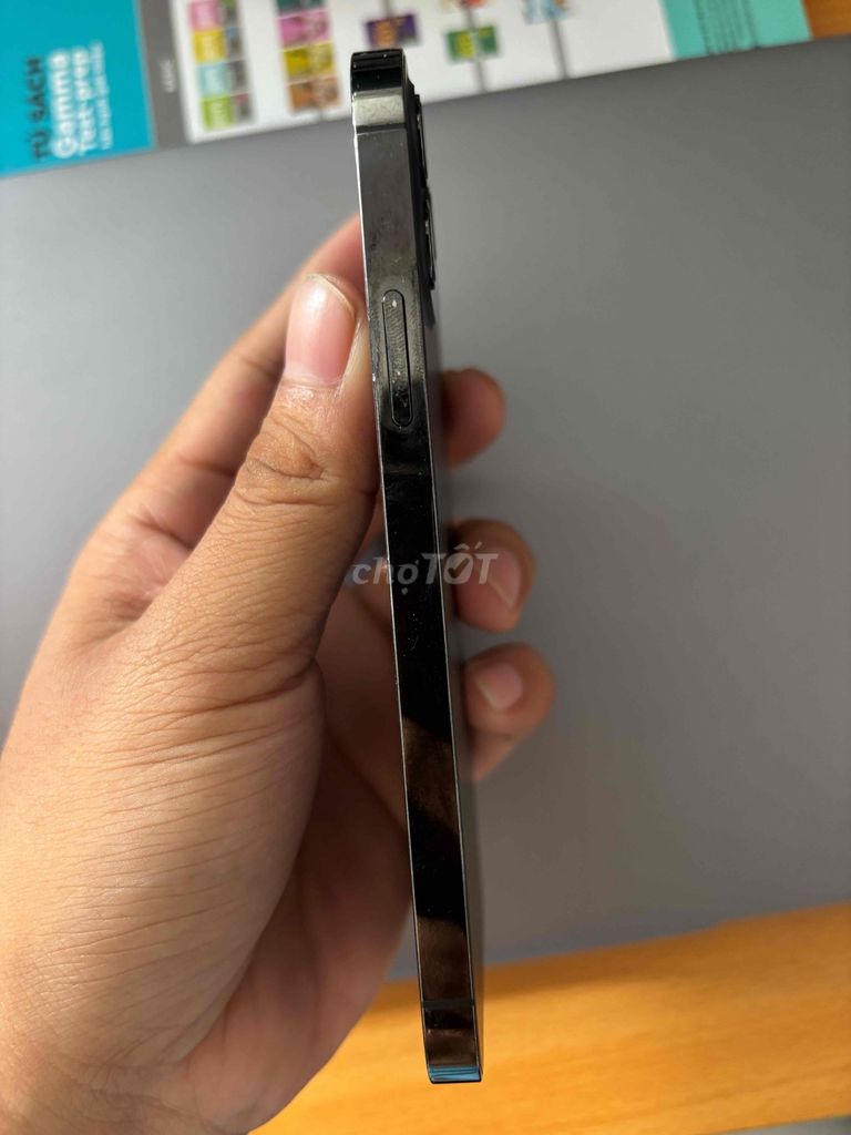 Apple iPhone 12 Pro Xám 100%. Mua bán Điện thoại tại Thành phố Thủ Dầu Một Bình Dương được đăng bởi Lê Nhựt Quân hình 1