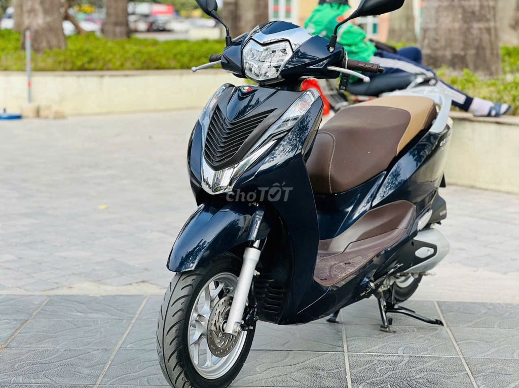 Honda LEAD 125  xanh 2023 biển HN mới 99%. Mua bán Xe máy tại Quận Cầu Giấy Hà Nội được đăng bởi Mai Khánh hình 5