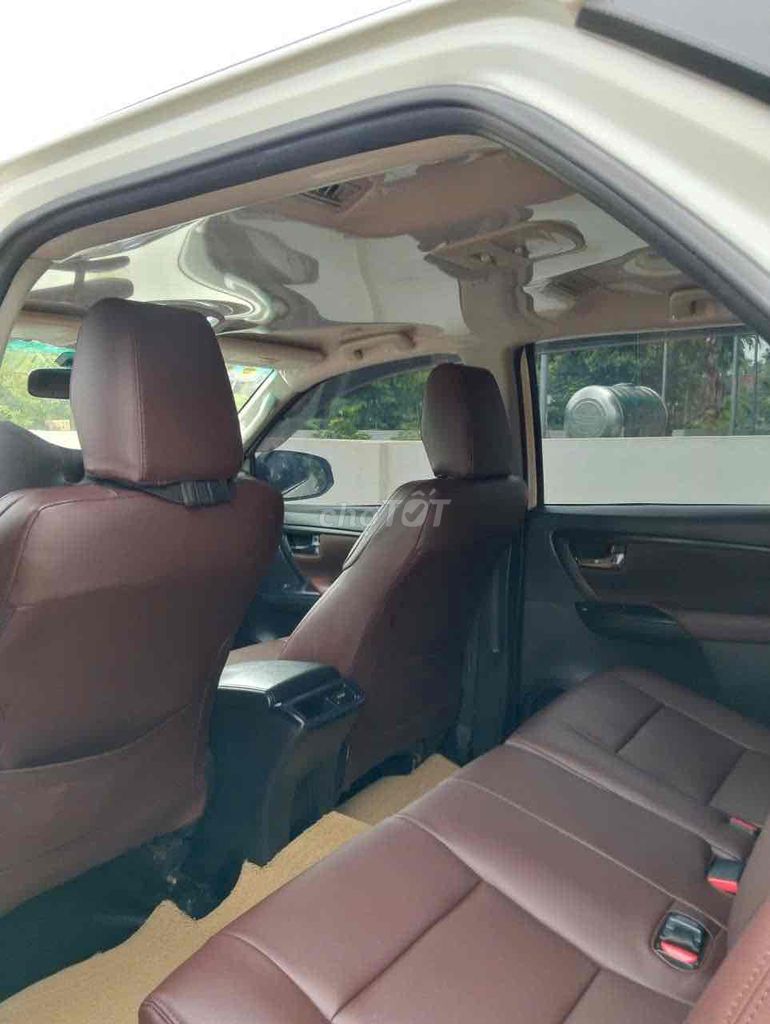 Toyota Fortuner 2020 2.4AT 4x2  - 10 km. Mua bán Ô tô tại Huyện Quỳ Hợp Nghệ An được đăng bởi PHAN Thuong  hình 5