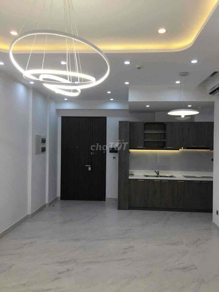 Cần bán căn hộ Midtown M7, PMH, Dt 80m2-2PN, có ô xe trệt, căn góc