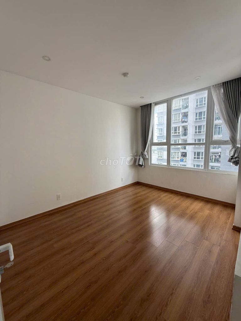 Квартира Tara Residence 57м2 с видом на парк и прохладной стороной