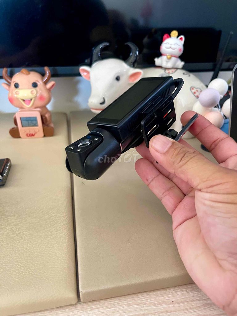 Camera hành trình 2 mắt HD 1080P Đen. Mua bán Máy ảnh, Máy quay tại Quận 7 Tp Hồ Chí Minh được đăng bởi Hoàng  hình 1