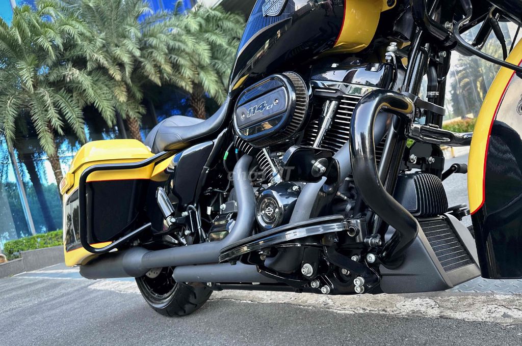 HD Road Glide 114Ci 6/2024 ( Màu Vàng Siêu Hiếm ). Mua bán Xe máy tại Quận Tân Bình Tp Hồ Chí Minh được đăng bởi MR Đàm MOTOCAR hình 4