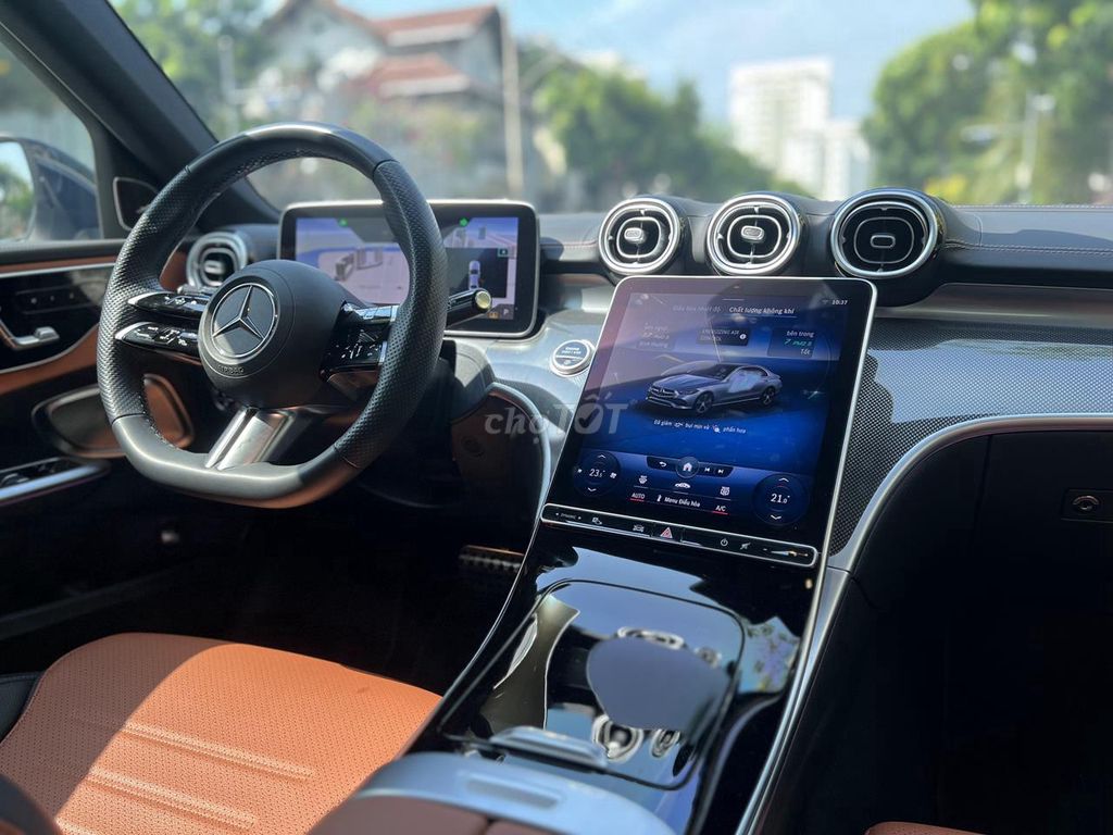 ❤️ MERCEDES C300 AMG 2023 TRẮNG/NÂU CỰC ĐẸP. Mua bán Ô tô tại Quận 7 Tp Hồ Chí Minh được đăng bởi Tri Mercedes DNZ hình 12
