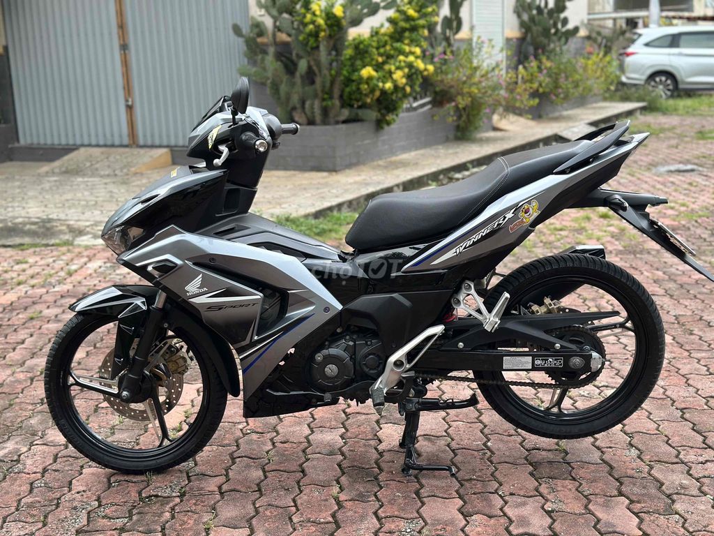 Winner X Abs Up Áo V3 Bstp Chính Chủ Máy Móc Zin. Mua bán Xe máy tại Quận 8 Tp Hồ Chí Minh được đăng bởi Trần Chí Thiện hình 5